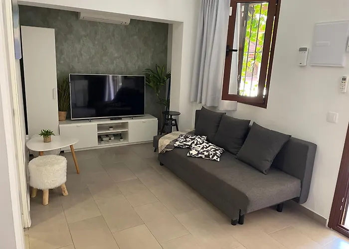 Hidden Treasure Апартаменты *